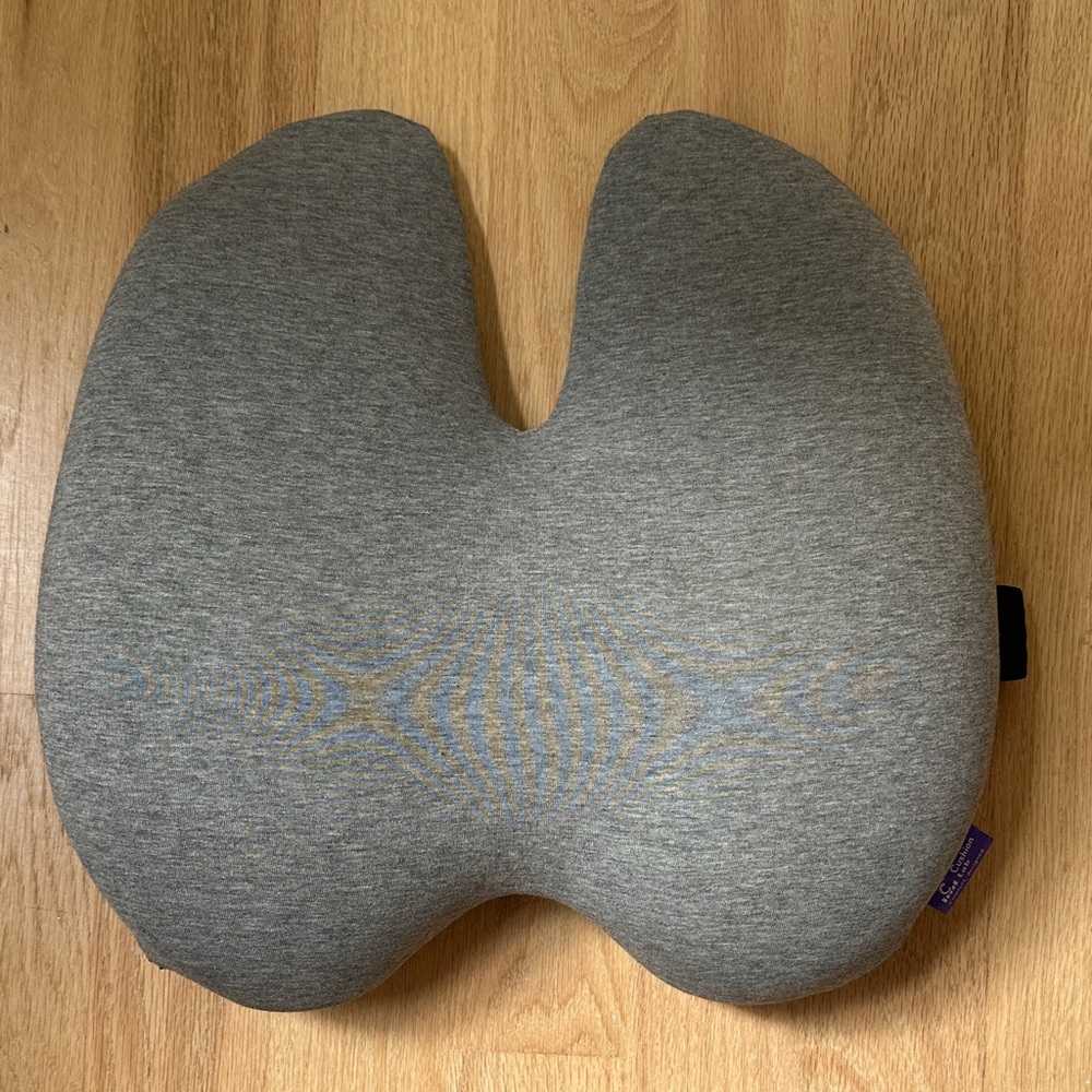 Cushion Lab back relief lumbar pillow like new